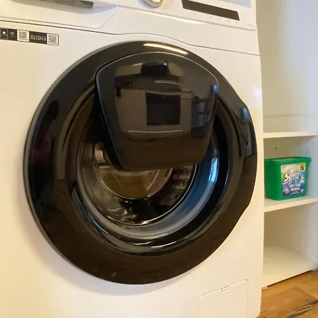 Bamo - Living Downtown Apartment